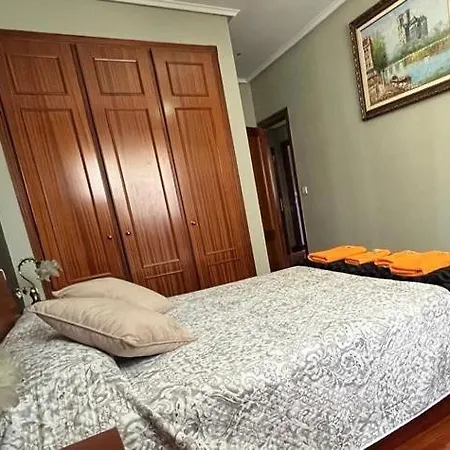 Amezola 1- Con Bano Incorporado En Casa Compartida *